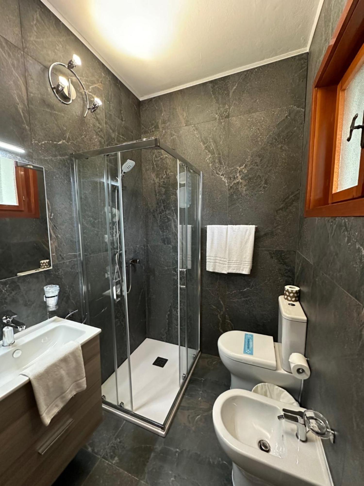 Hotel Moreri 3*